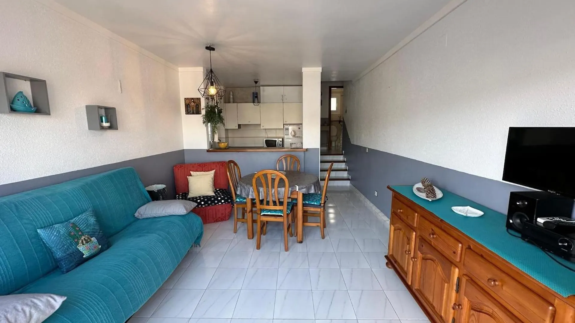 Apartamento Vista Piscina Rosas 0*,